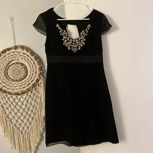 slim fit dress slacks Shop Karen Millen Clothing and Dresses at SilkRoll. Trade with us!